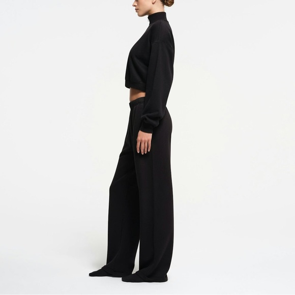 SKIMS COTTON FLEECE CROPPED HALF ZIP PULLOVER ONYX L - Picture 5 of 7